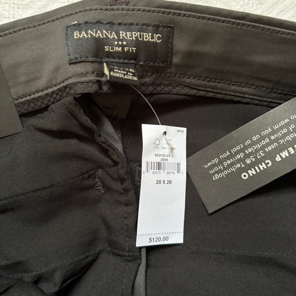 Banana Republic Core Temp Chino purchased winter 2023. - Picture 4 of 6